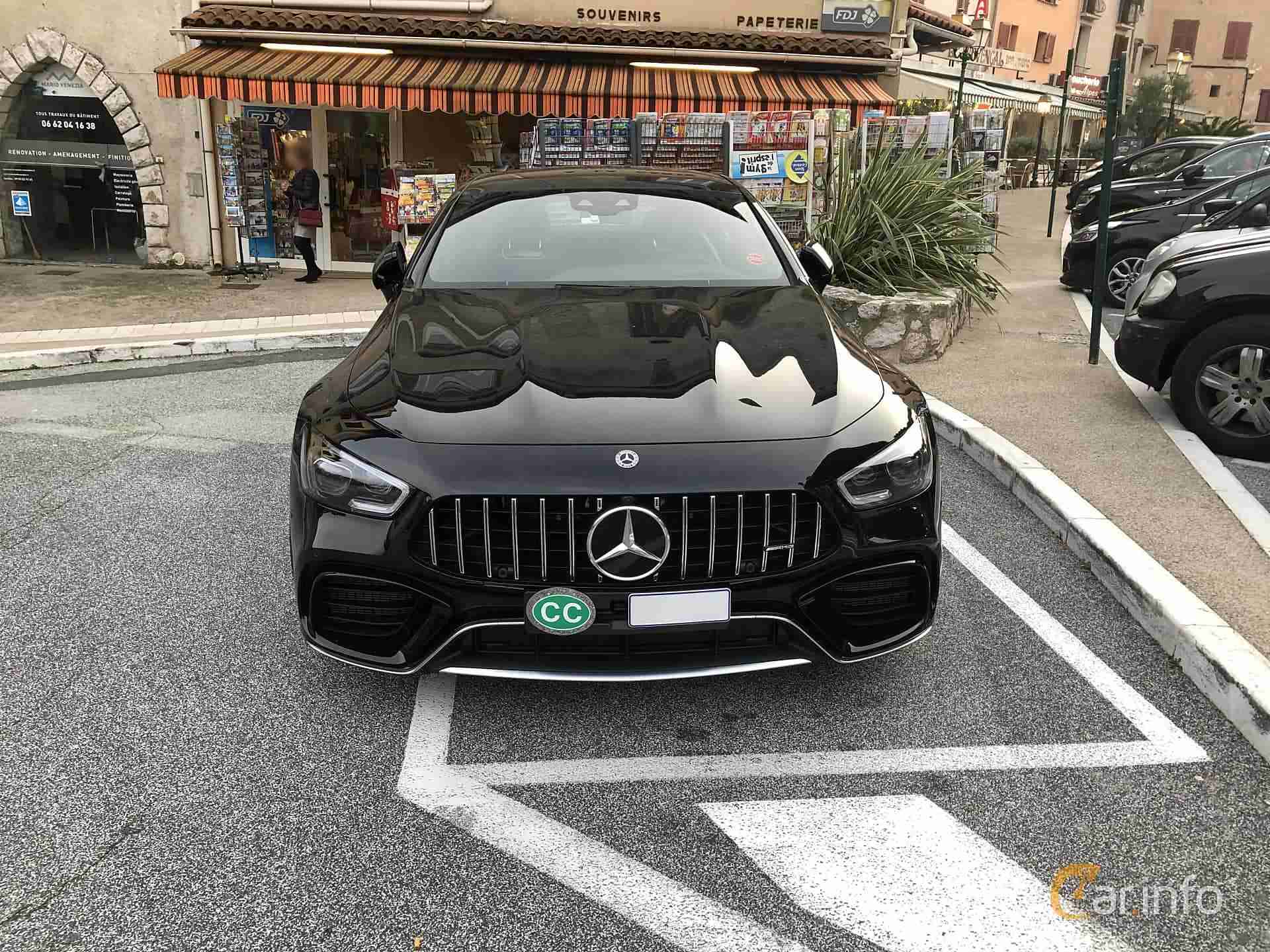 RENT MERCEDES BENZ AMG GT 43 2020 IN DUBAI-pic_4