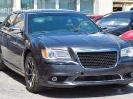 RENT CHRYSLER 300C 2018 IN DUBAI-pic_1