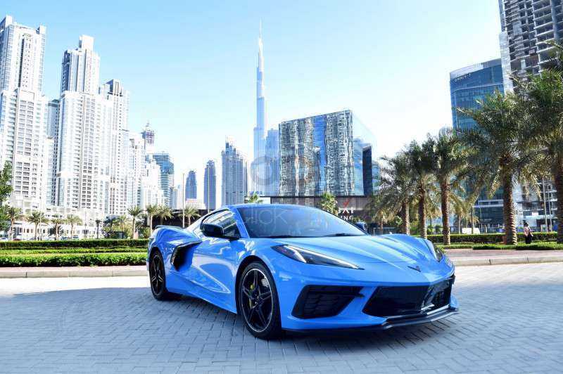 RENT CHEVROLET CORVETTE STINGRAY C8 2020 IN DUBAI-pic_2