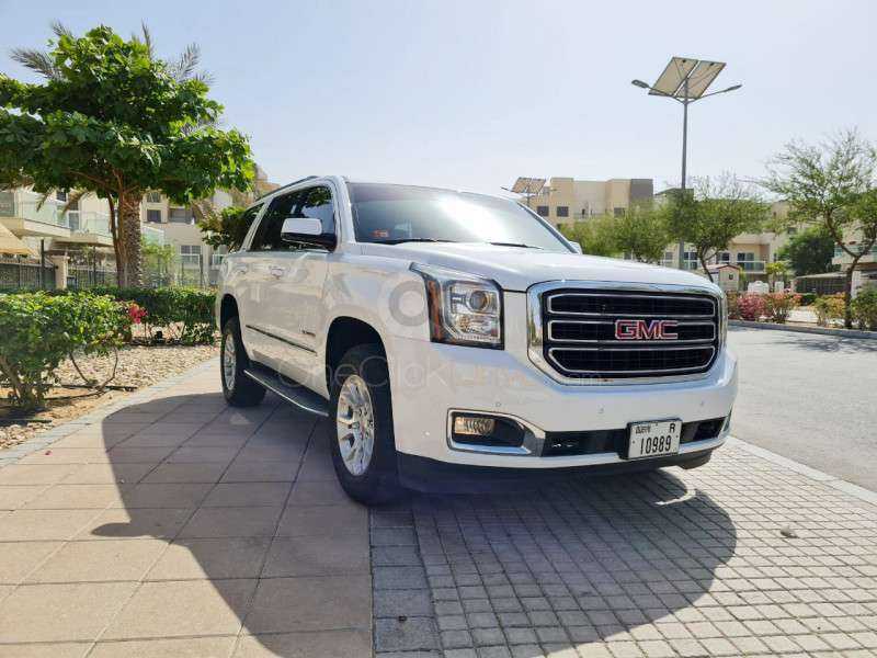 RENT GMC YUKON 2018 IN DUBAI-pic_1