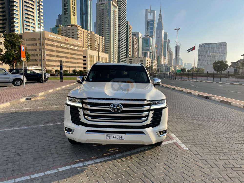 RENT TOYOTA LAND CRUISER 2022 IN DUBAI-pic_1