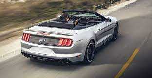 RENT FORD MUSTANG ECOBOOST CONVERTIBLE V4 2020 IN DUBAI-pic_3