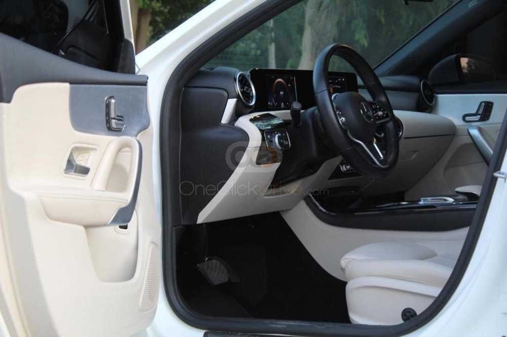 RENT MERCEDES BENZ A220 2020 IN DUBAI-pic_5