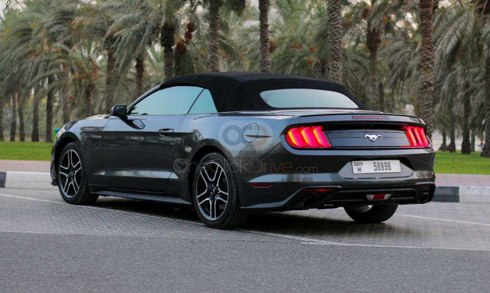 RENT FORD MUSTANG ECOBOOST CONVERTIBLE V4-pic_1