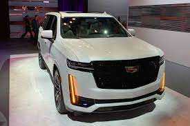 RENT CADILLAC ESCALADE 2022 IN DUBAI-pic_5