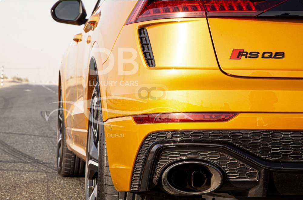 RENT AUDI RS Q8 2021 IN DUBAI-pic_4