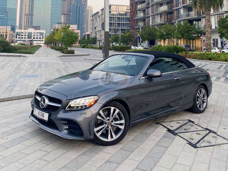 RENT MERCEDES BENZ C300 CONVERTIBLE 2020 IN DUBAI-pic_3