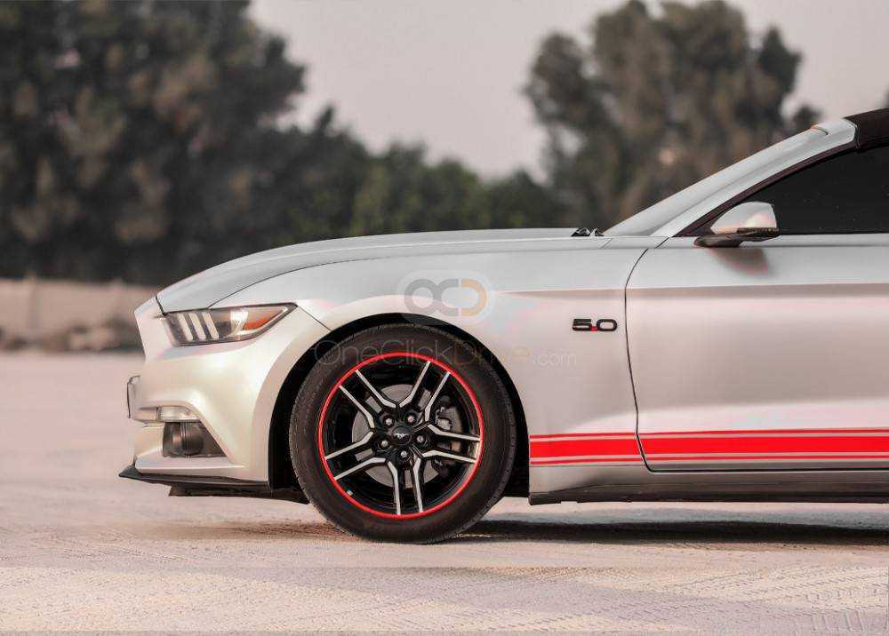 RENT FORD MUSTANG ECOBOOST CONVERTIBLE V4 2016 IN DUBAI-pic_6