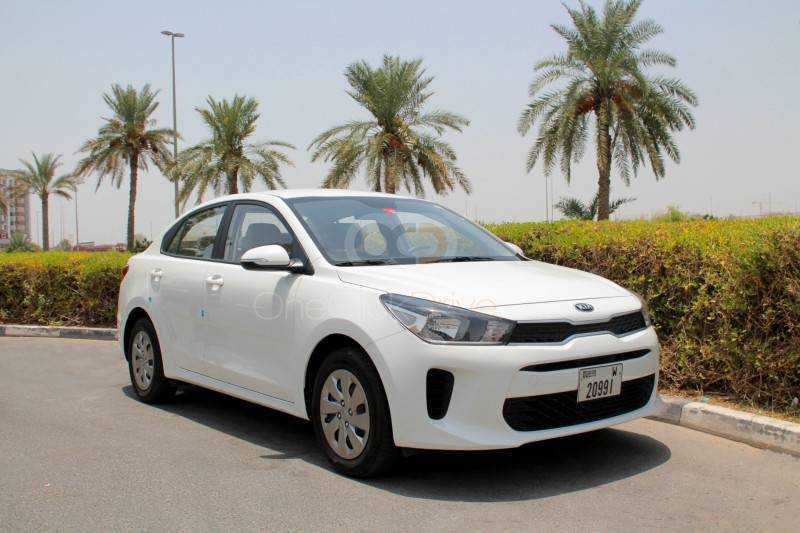 RENT KIA RIO SEDAN 2017 IN DUBAI-pic_1