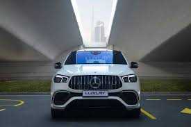 RENT MERCEDES BENZ GLA 250 2019 IN DUBAI-pic_3