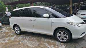 RENT TOYOTA PREVIA 2018 IN DUBAI-pic_3