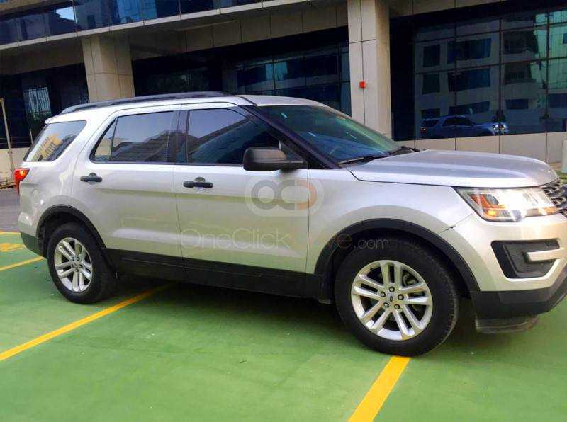 RENT FORD EXPLORER 2017 IN DUBAI-pic_4