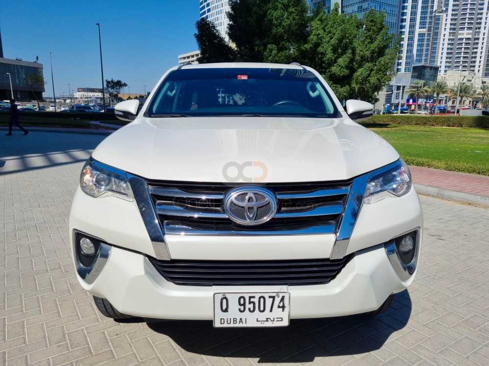 RENT TOYOTA FORTUNER 2017 IN DUBAI-pic_1