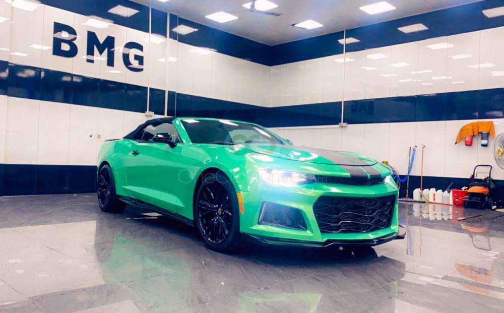 RENT CHEVROLET CAMARO RS CONVERTIBLE V4 2018 IN DUBAI-pic_1