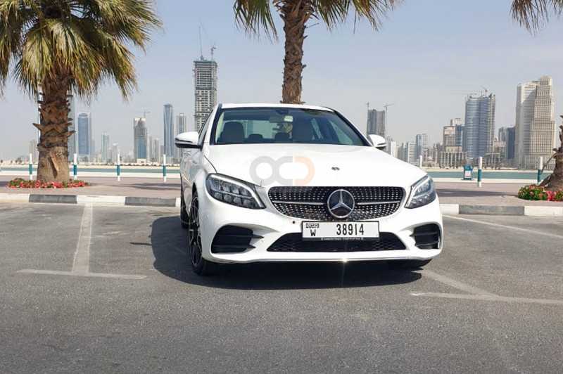 RENT MERCEDES BENZ C300 2019 IN DUBAI-pic_5