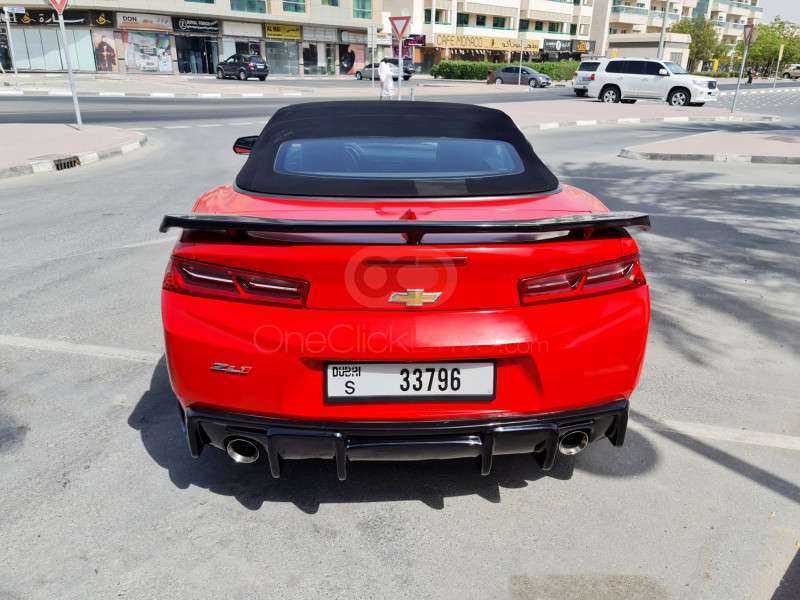 RENT CHEVROLET CAMARO ZL1 CONVERTIBLE V8 2019 IN DUBAI-pic_6