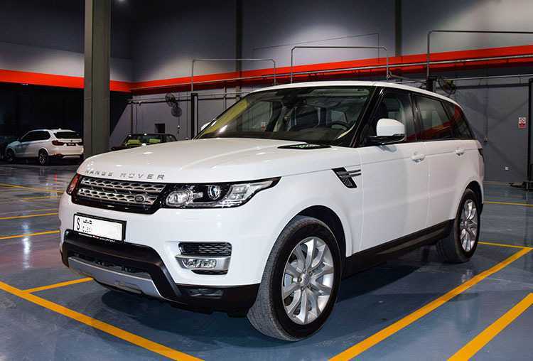 RENT LAND ROVER RANGE ROVER SPORT HSE 2022 IN DUBAI-pic_1