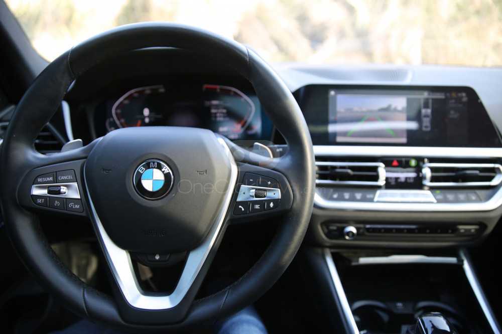 RENT BMW 330I 2020 IN DUBAI-pic_3