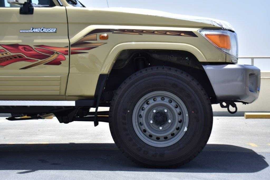 TOYOTA LANDCRUISER-pic_3