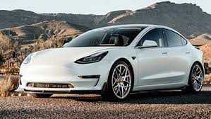 RENT TESLA MODEL 3 STANDARD PLUS 2021 IN DUBAI-pic_4