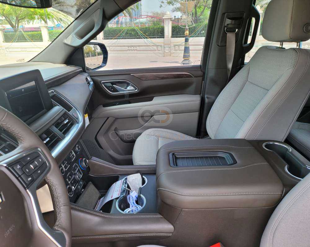 RENT CHEVROLET TAHOE Z71 2022 IN DUBAI-pic_4