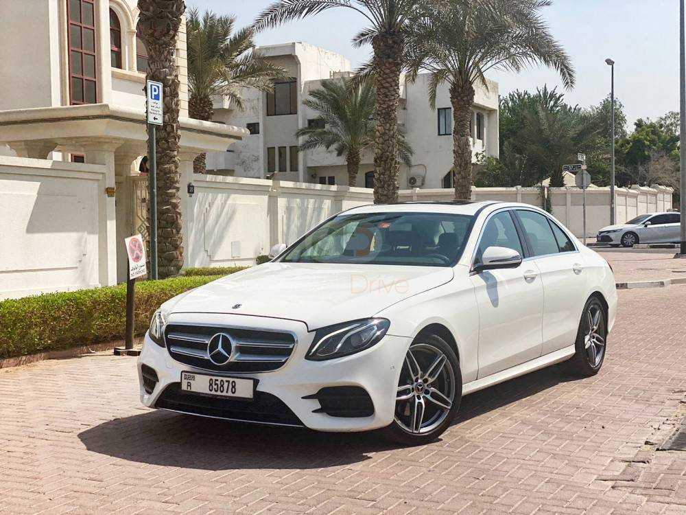 RENT MERCEDES BENZ E200 2019 IN DUBAI-pic_3