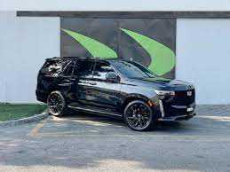 RENT CADILLAC ESCALADE PLATINUM SPORT 2022 IN DUBAI-pic_2