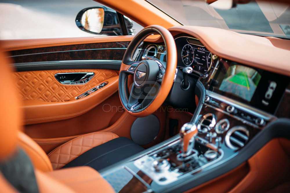 RENT BENTLEY CONTINENTAL GT 2019 IN DUBAI-pic_4