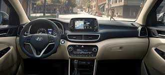RENT HYUNDAI TUCSON 2020-pic_3