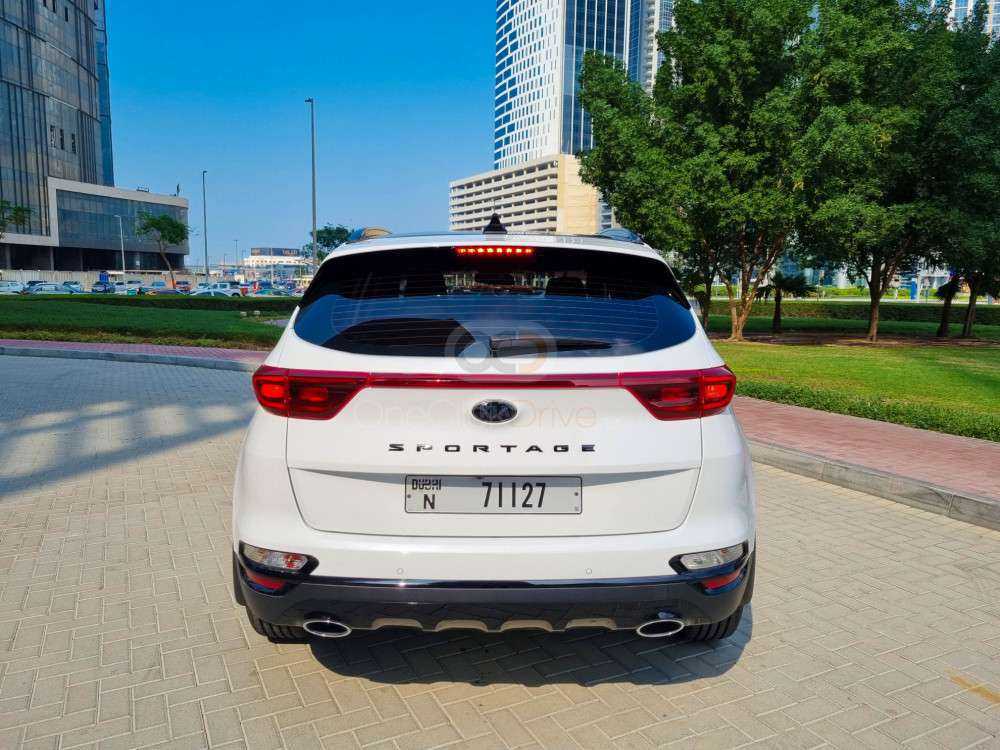 RENT KIA SPORTAGE 2022 IN DUBAI-pic_1