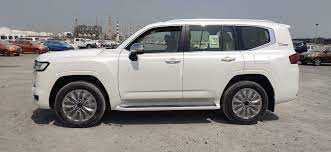 RENT TOYOTA LAND CRUISER TWIN TURBO 2022 IN DUBAI-pic_5