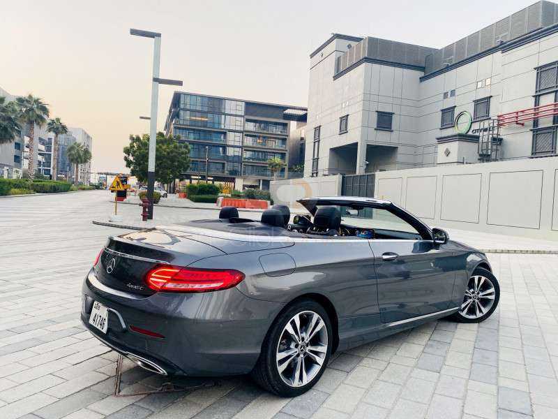 RENT MERCEDES BENZ C300 CONVERTIBLE 2020 IN DUBAI-pic_4