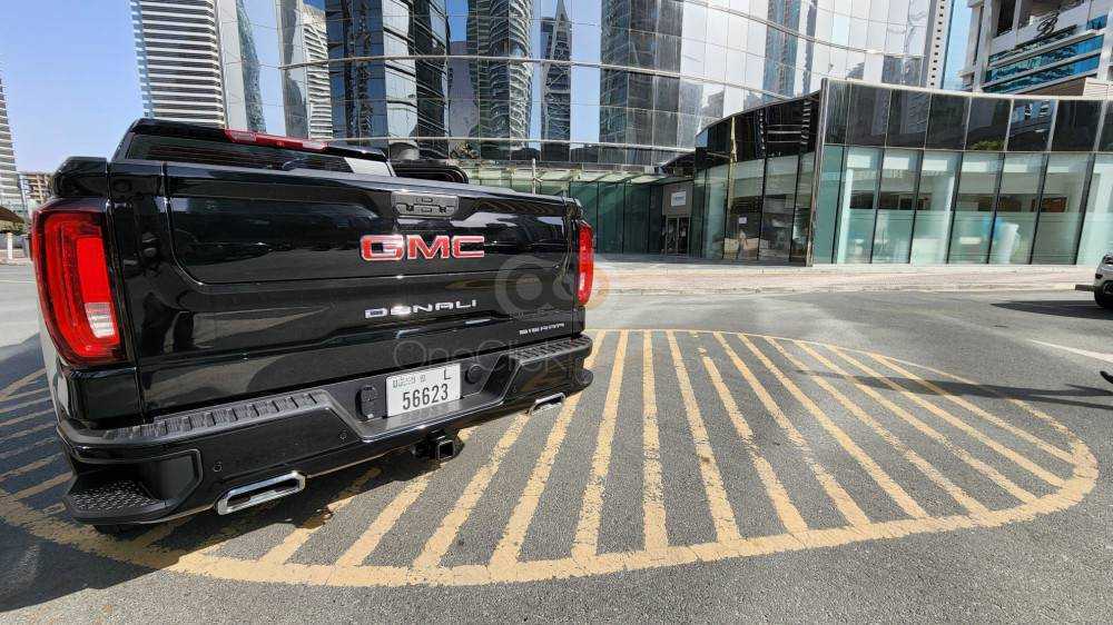 RENT GMC SIERRA 2022 IN DUBAI-pic_5