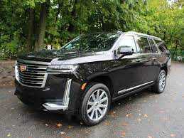 RENT CADILLAC ESCALADE PLATINUM SPORT 2021 IN DUBAI-pic_3