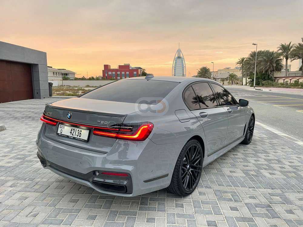 RENT BMW 750LI 2020 IN DUBAI-pic_5