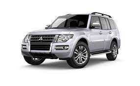 RENT MITSUBISHI PAJERO 2017 IN DUBAI-pic_2