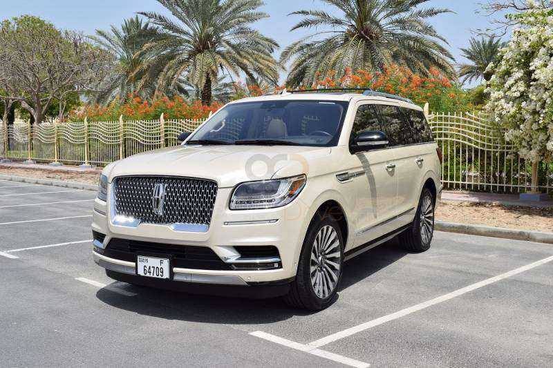 RENT LINCOLN NAVIGATOR 2018 IN DUBAI-pic_1