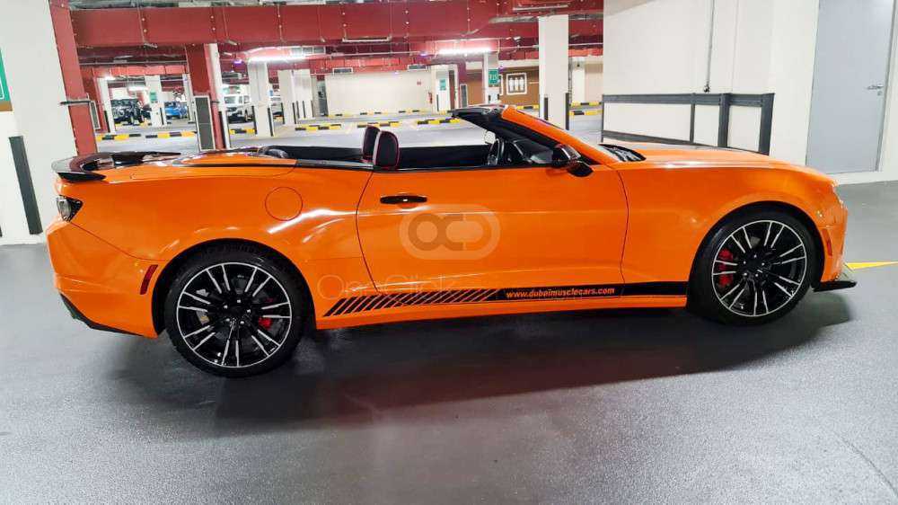 RENT CHEVROLET CAMARO ZL1 CONVERTIBLE V6 2020 IN DUBAI-pic_4