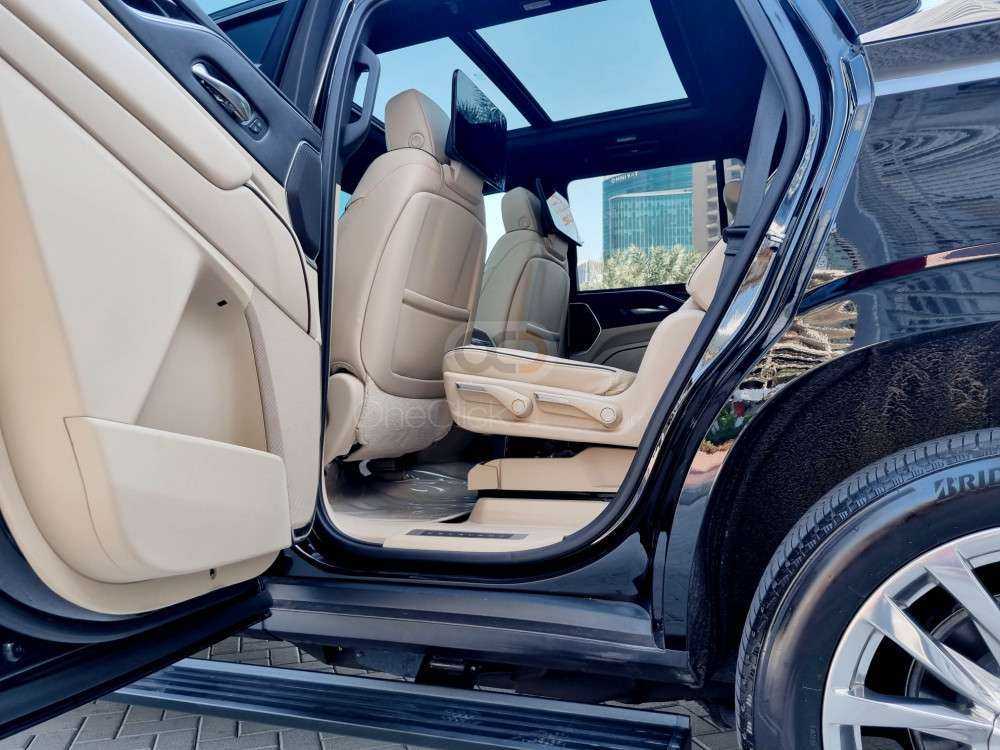RENT CADILLAC ESCALADE 2021 IN DUBAI-pic_2