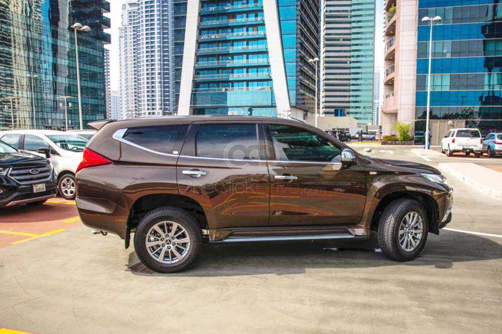 RENT MITSUBISHI MONTERO SPORT 2020 IN DUBAI-pic_2