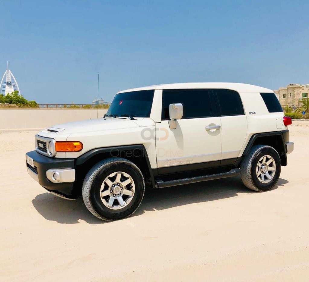 RENT TOYOTA FJ CRUISER 2020 IN DUBAI-pic_1