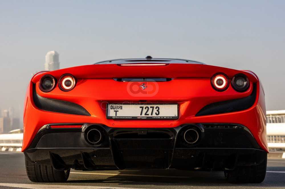 RENT FERRARI F8 TRIBUTO 2021 IN DUBAI-pic_3