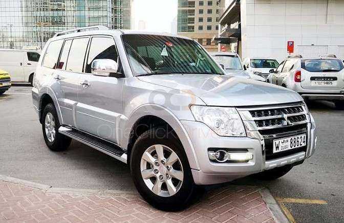 RENT MITSUBISHI PAJERO 2017 IN DUBAI-pic_1