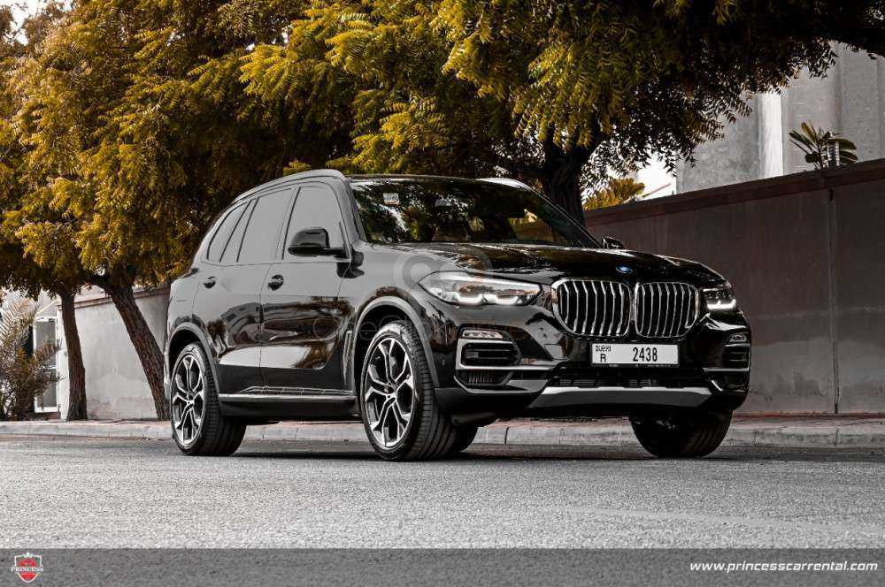 RENT BMW X5 2022 IN DUBAI-pic_1