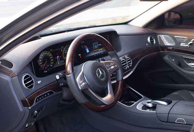 RENT MERCEDES BENZ S560 2020 IN DUBAI-pic_4