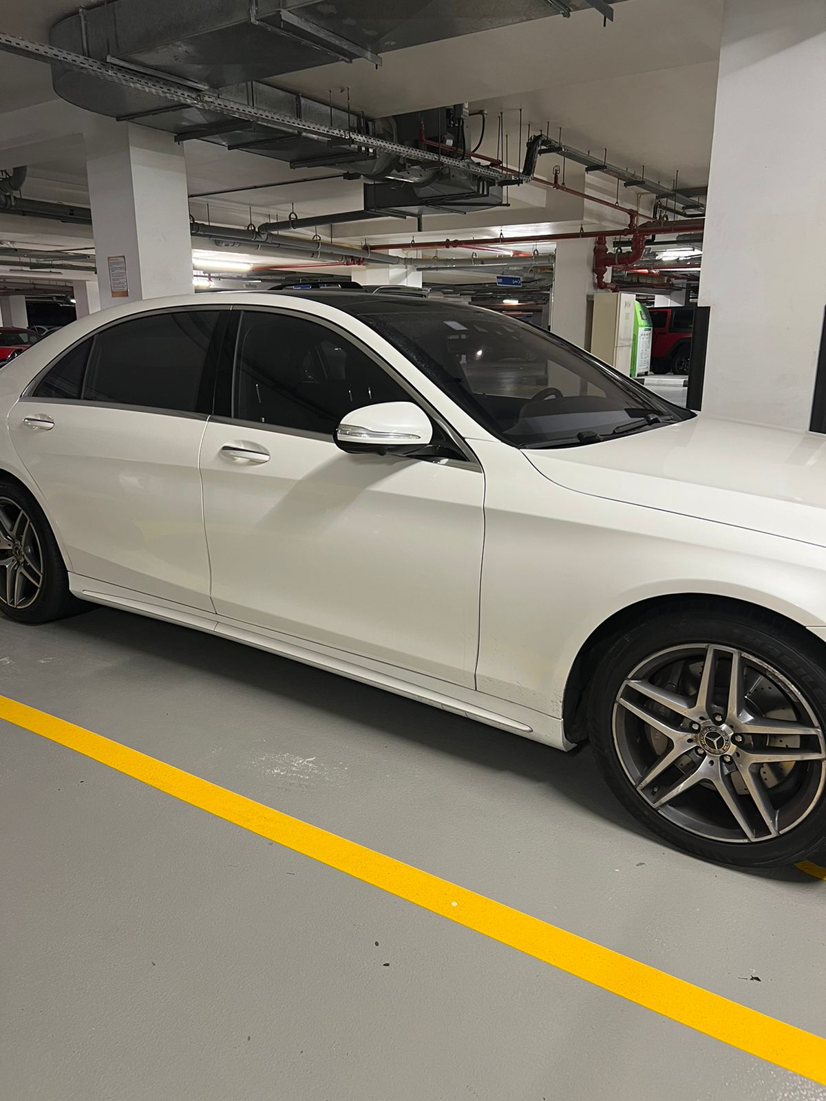 AMG S 560 Mercedes Benz for Sale-pic_6