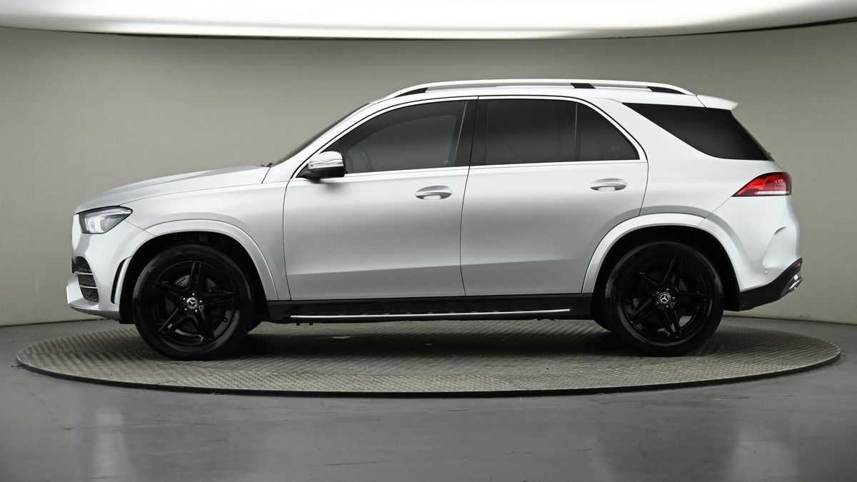 Mercedes Benz GLE 450 4Matic AMG SUV V6-pic_5