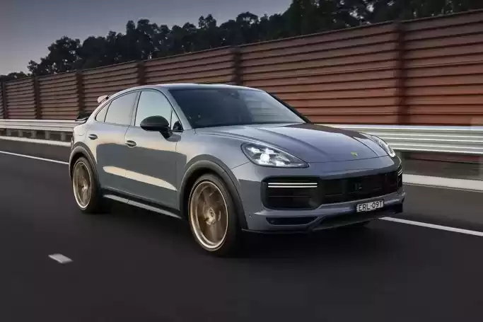 Porsche Cayenne Turbo GT Coupe-pic_4