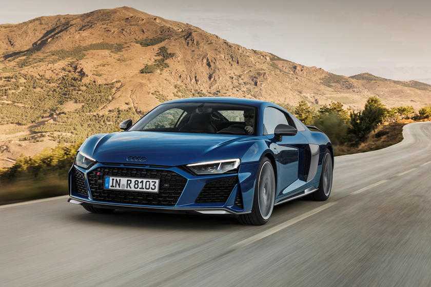 Rent Audi R8 Coupe 2021-pic_6