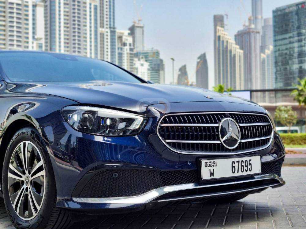 RENT MERCEDES BENZ E200 2022 IN DUBAI-pic_1